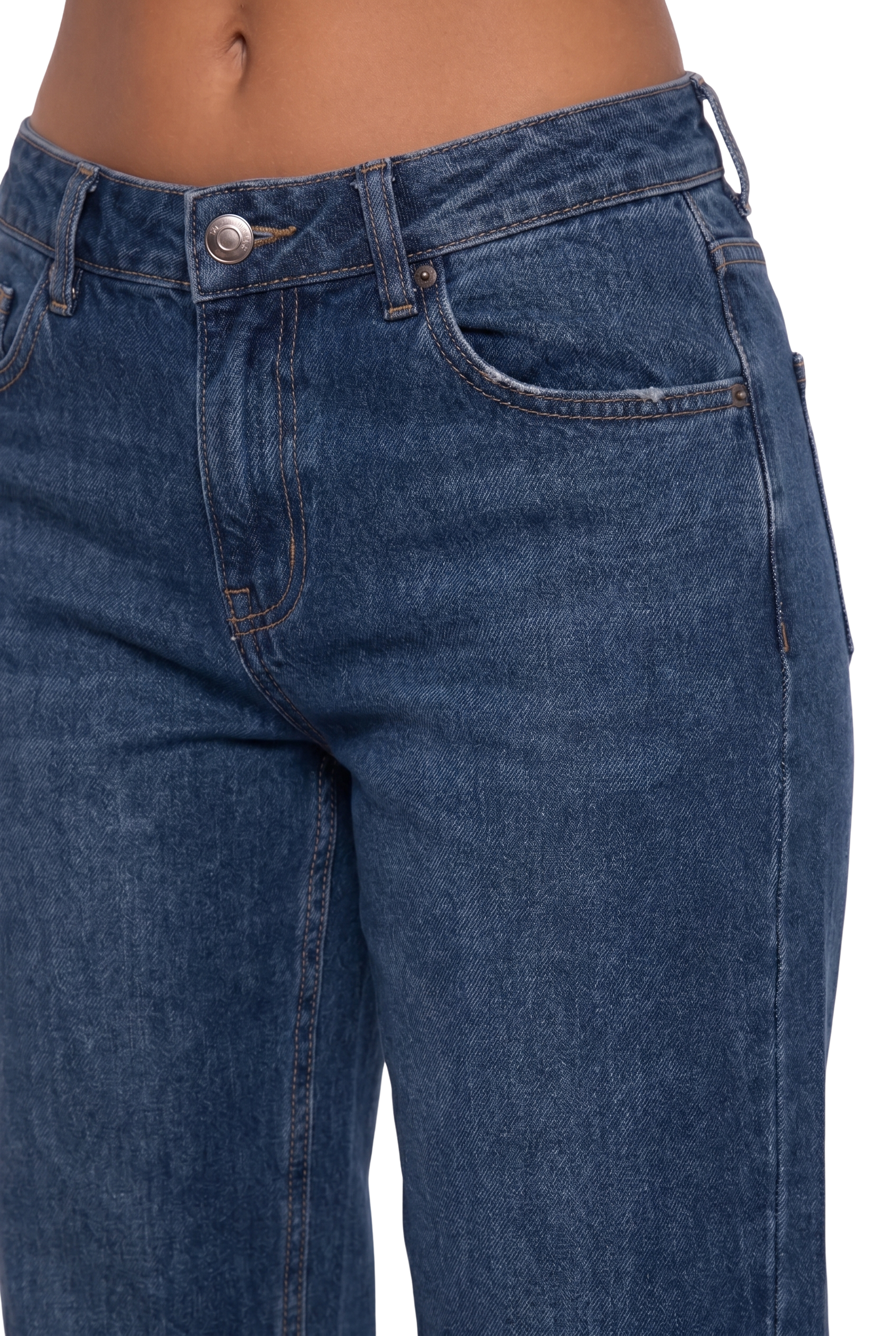 Loose Straight Jeans