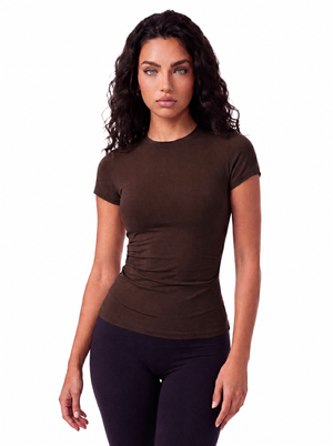 LUVÈRA ACTIVE Fitted Sports Top