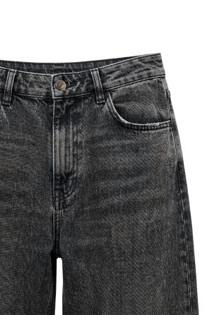 Loose Straight Jeans